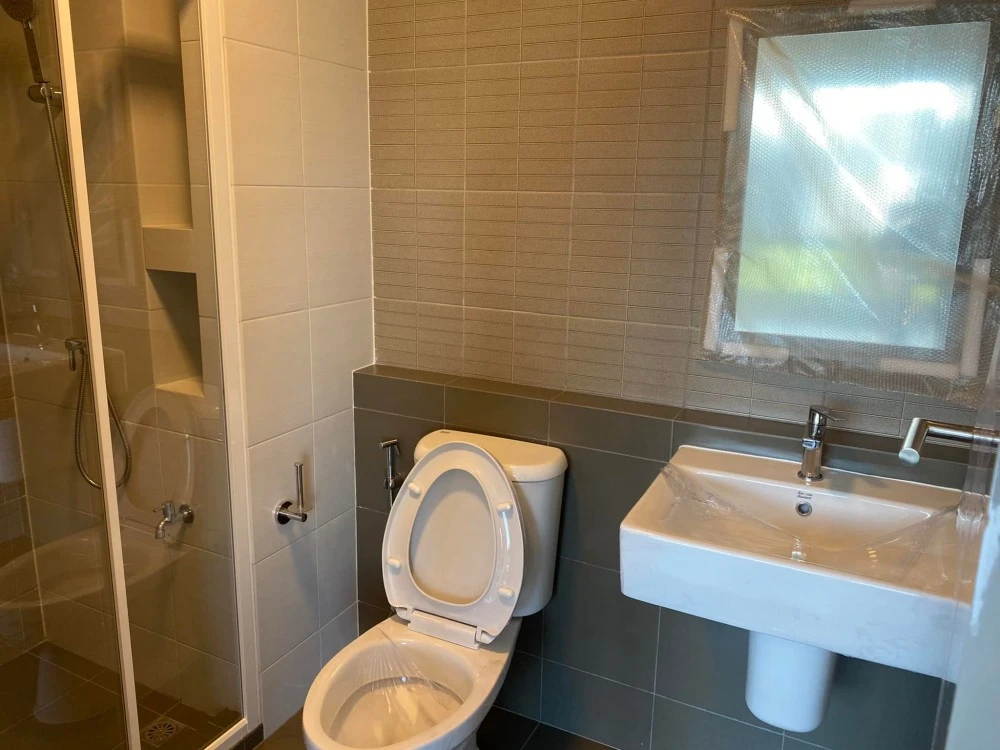 Looking for a comfortable room to rent at a low price? D Condo Hideaway Rangsit Phase 4 answers your needs! If interested, make an appointment to see.