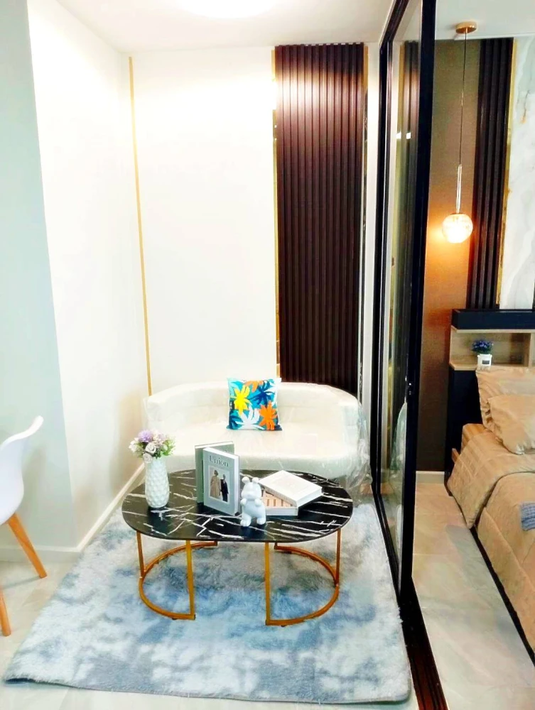 Urgent sale!! Condo Iris Avenue On Nut – Wongwaen, beautiful room, modern luxury style, convenient transportation, good price, hurry and book now!!