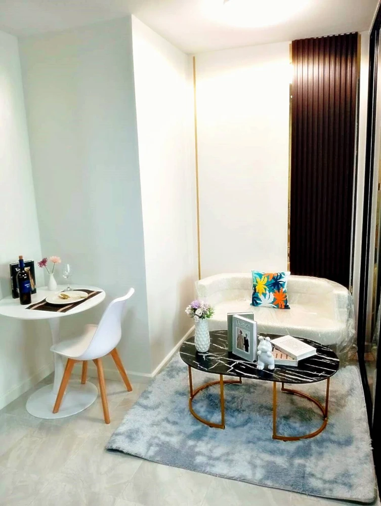 Urgent sale!! Condo Iris Avenue On Nut – Wongwaen, beautiful room, modern luxury style, convenient transportation, good price, hurry and book now!!