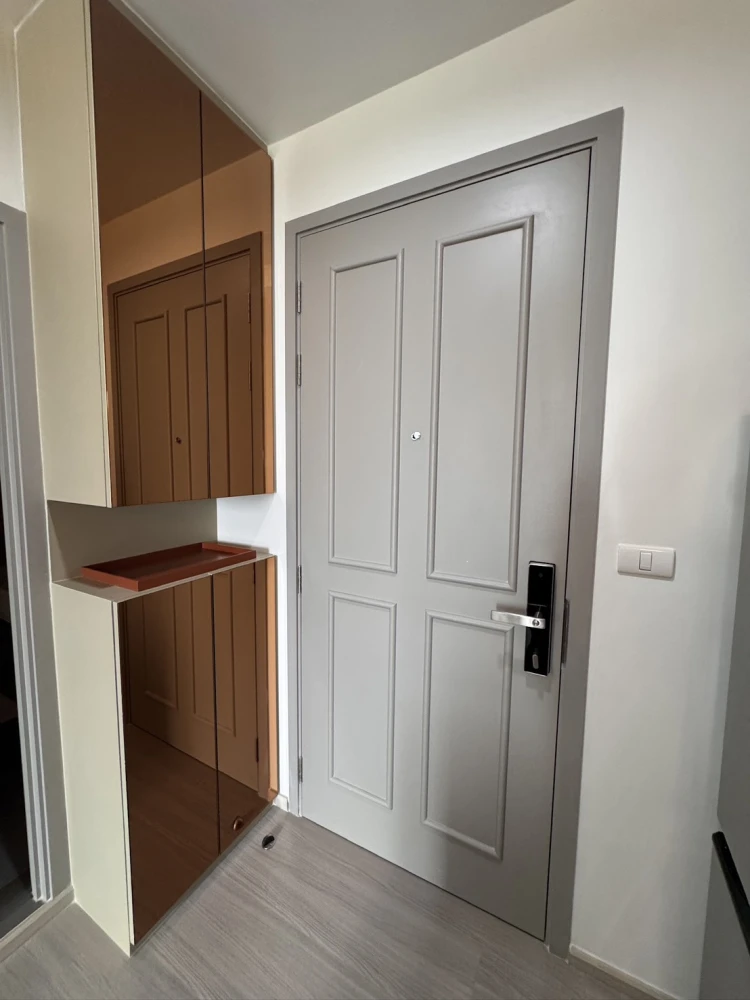 Beautiful room, full built-in Everything about the room is good. Must reserve this room. The Parkland Petchkasem 56 for rent.