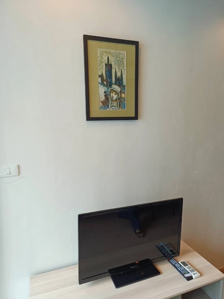 Don't miss Ideo Sathorn-Thapra condo for rent, very beautiful room, built-in furniture Electrical appliances are complete. Hurry up.