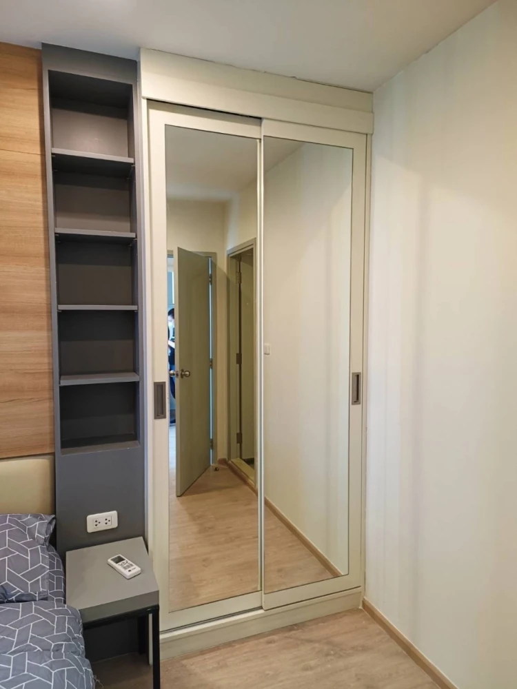 Don't miss Ideo Sathorn-Thapra condo for rent, very beautiful room, built-in furniture Electrical appliances are complete. Hurry up.