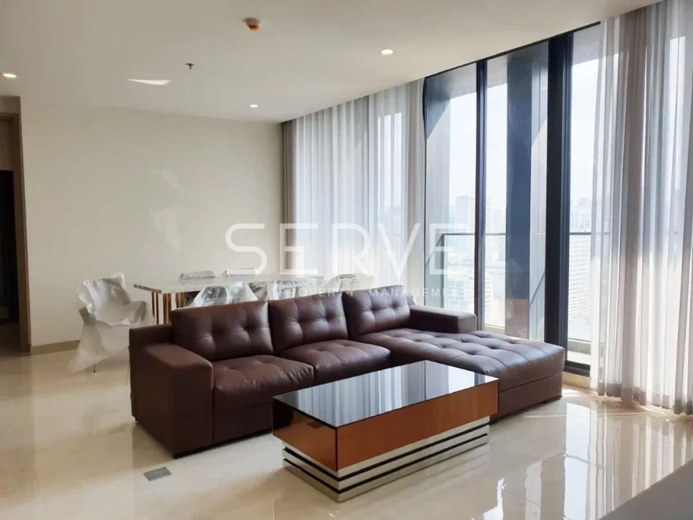 A rare find – a large, luxurious condo in the heart of the city, Noble Ploenjit.