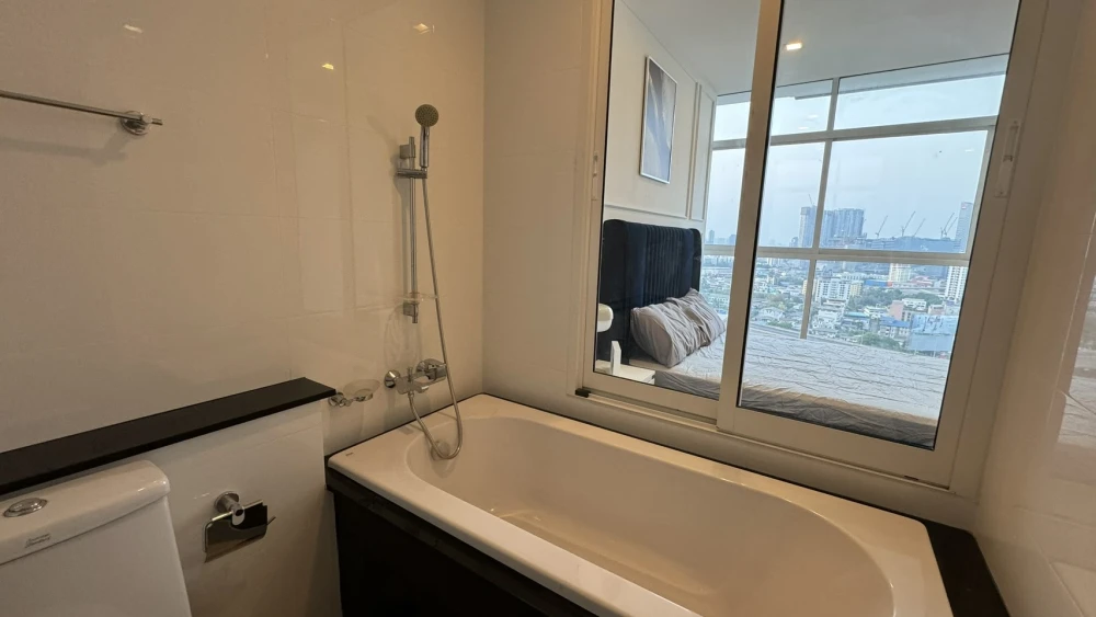 For rent The Coast Bangkok, 25th floor, room decorated in Minimal Luxury style, so nice to live in. Not booking is a huge mistake.