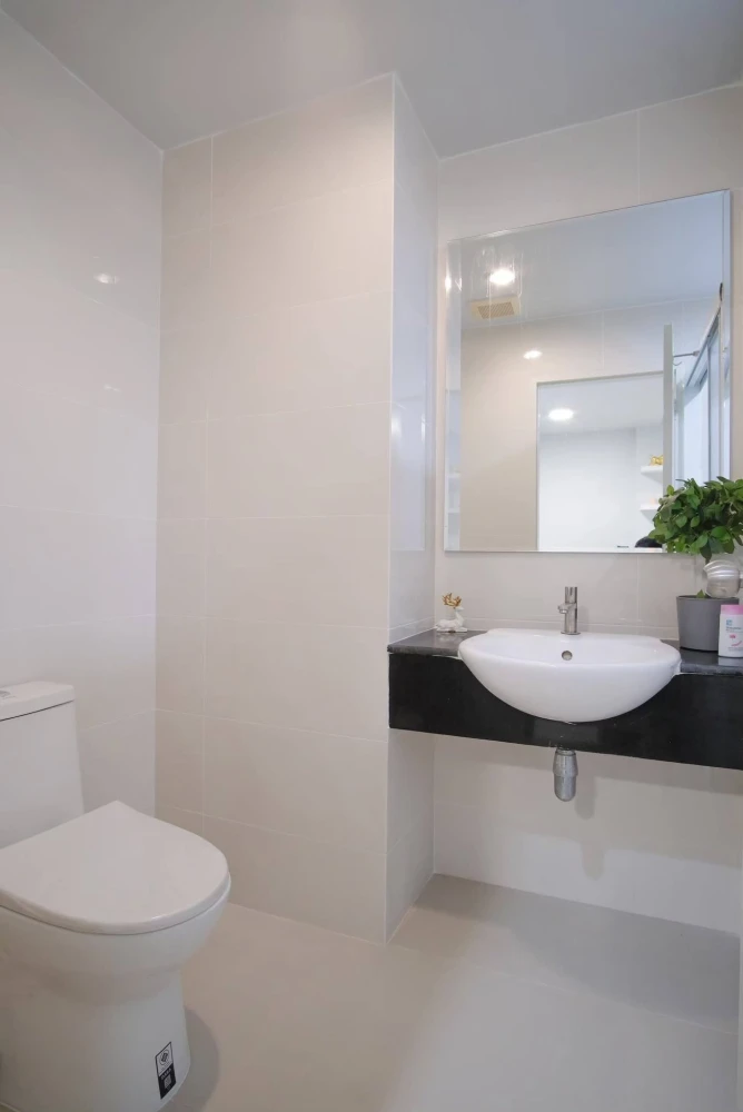 Condo for rent at City Room Ratchada - Suthisan. Lovely unit, fully furnished and equipped with appliances—book it now!