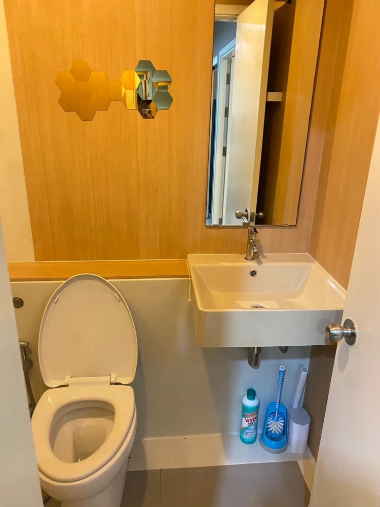 Aspire Sathorn - Thapra ( BTS Talad prustation) 1bed room 30.5 sq.m.24th floor (north side)