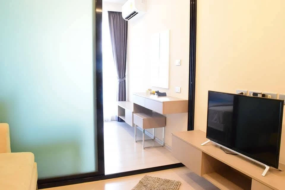 Looking for an apartment? Save this post! For rent: VTARA Sukhumvit 36, corner unit, 3rd floor, unobstructed view, spacious, fully furnished + complet