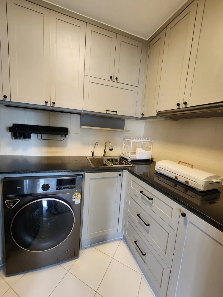 Live the good life at River heaven for rent, everything you need is just minutes away! Fully furnished room, super attractive to book.