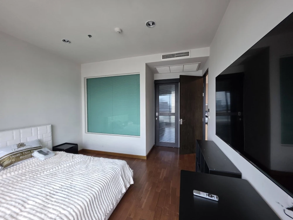 ให้เข่า The Address Chidlom ชั้น 20 ทิศเหนือ วิวเมือง เฟอร์ เครื่องใช้ไฟฟ้าครบ รีบมาจองเลย อย่าพลาด