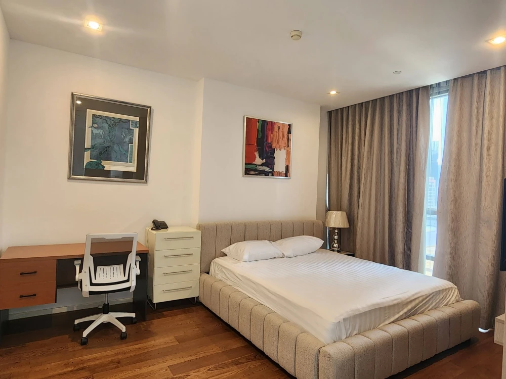 For rent: The Bangkok Sathorn, a nice room with plenty of usable space, good location, convenient transportation, book now! images