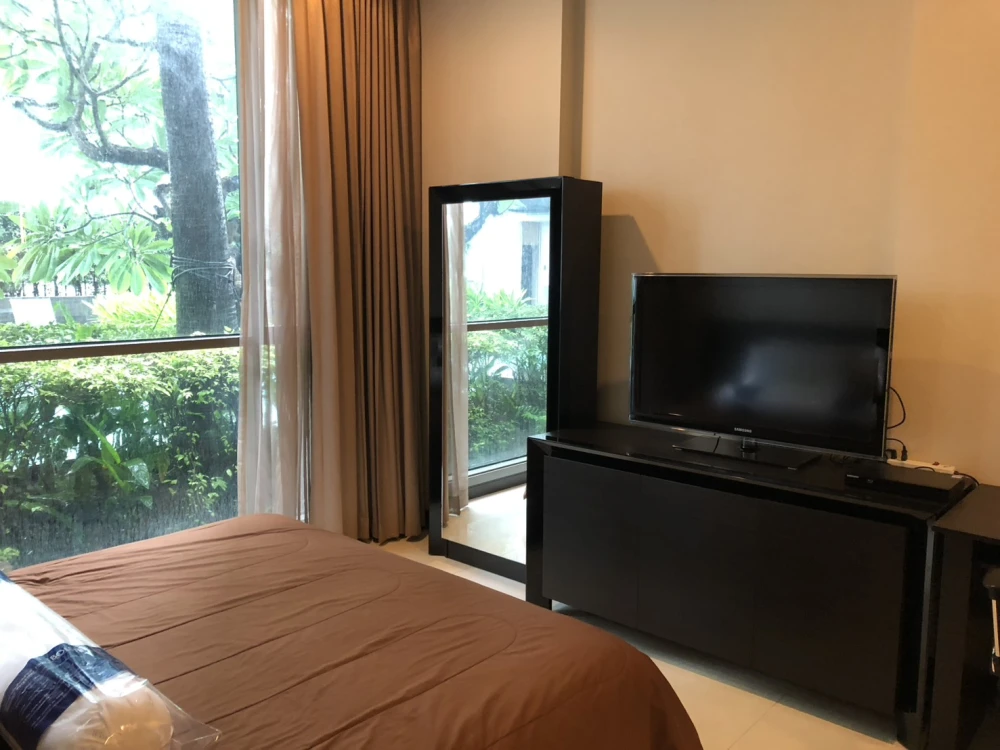 Condo for rent, Quattro by Sansiri, 1 bedroom, 1 bathroom, large room, comfortable, fully furnished, lots of space images