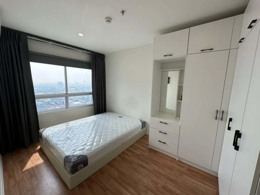 For rent: Lumpini Ville Phatthanakan-Srinakarin, 32nd floor, spacious room, fully furnished, ready to move in, reserve now, hurry! images