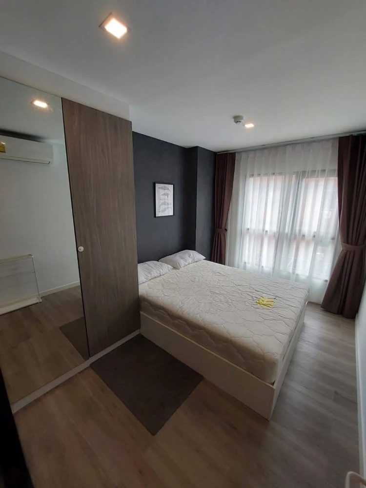 For rent!! B Loft Sukhumvit 107, 3rd floor, nice room, fully furnished and electric appliances. Hurry and book now!!