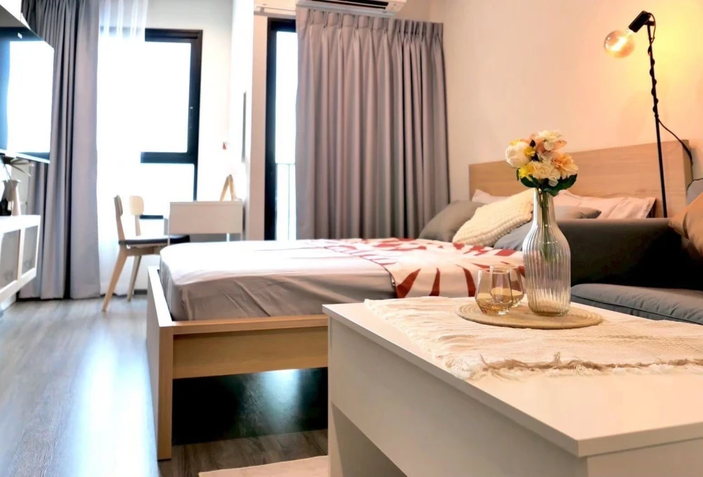 For rent: 2 bedroom apartment - 3 bedrooms 𝑺𝒕𝒂𝒕𝒊𝒐𝒏 Studio room 24 sq m., 16th floor, fully furnished. Ready to move in immediately.
