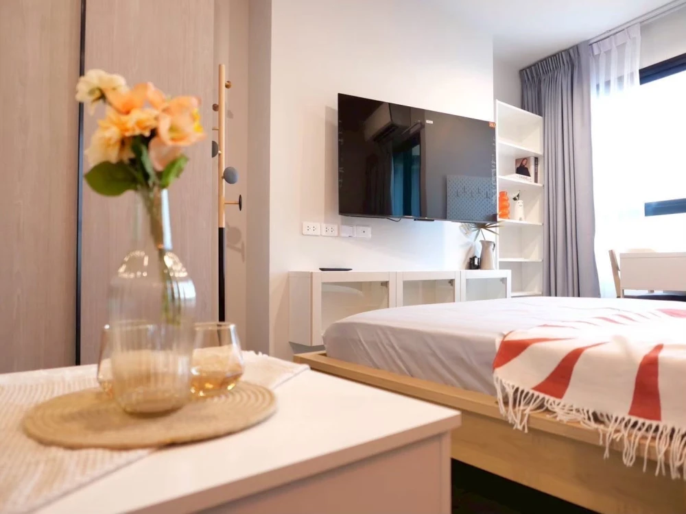 For rent: 2 bedroom apartment - 3 bedrooms 𝑺𝒕𝒂𝒕𝒊𝒐𝒏 Studio room 24 sq m., 16th floor, fully furnished. Ready to move in immediately.