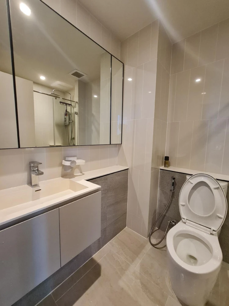 For rent!! Condo The Reserve Phahon-Pradipat, 14th floor, beautiful room, built-in furniture, move in with your bags, don't miss it!!