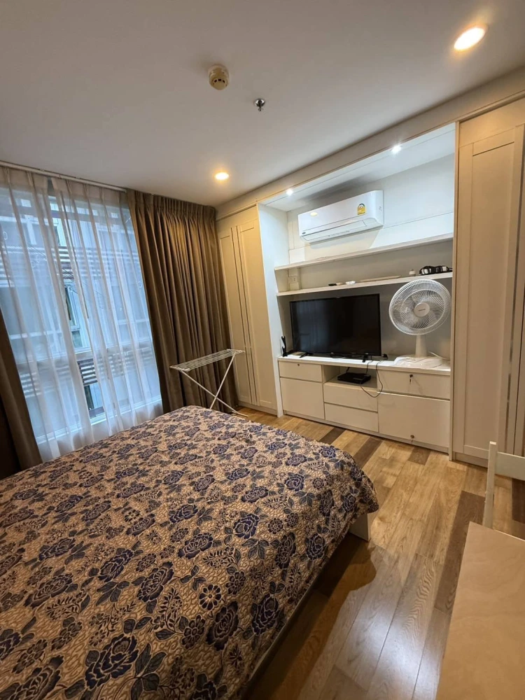 ให้เช่า 15 Sukhumvit Residence ทำเลสะดวกมาก พร้อมเฟอร์นิเจอร์ครบชุด พลาดแล้วจะเสียใจ