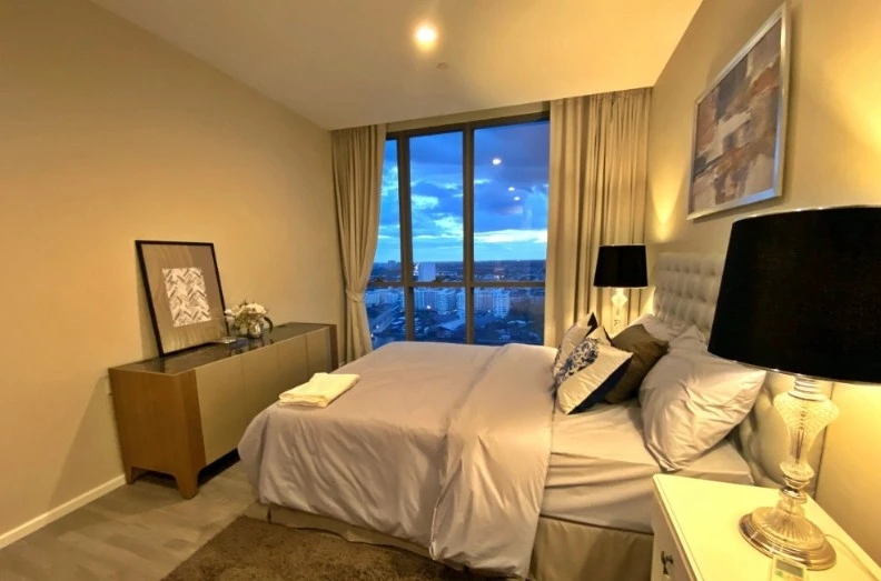 For rent: 333 RIVERSIDE, 2 bedrooms, 29th floor, corner room, Chao Phraya River curve view, fully furnished, nice to live in, book now.