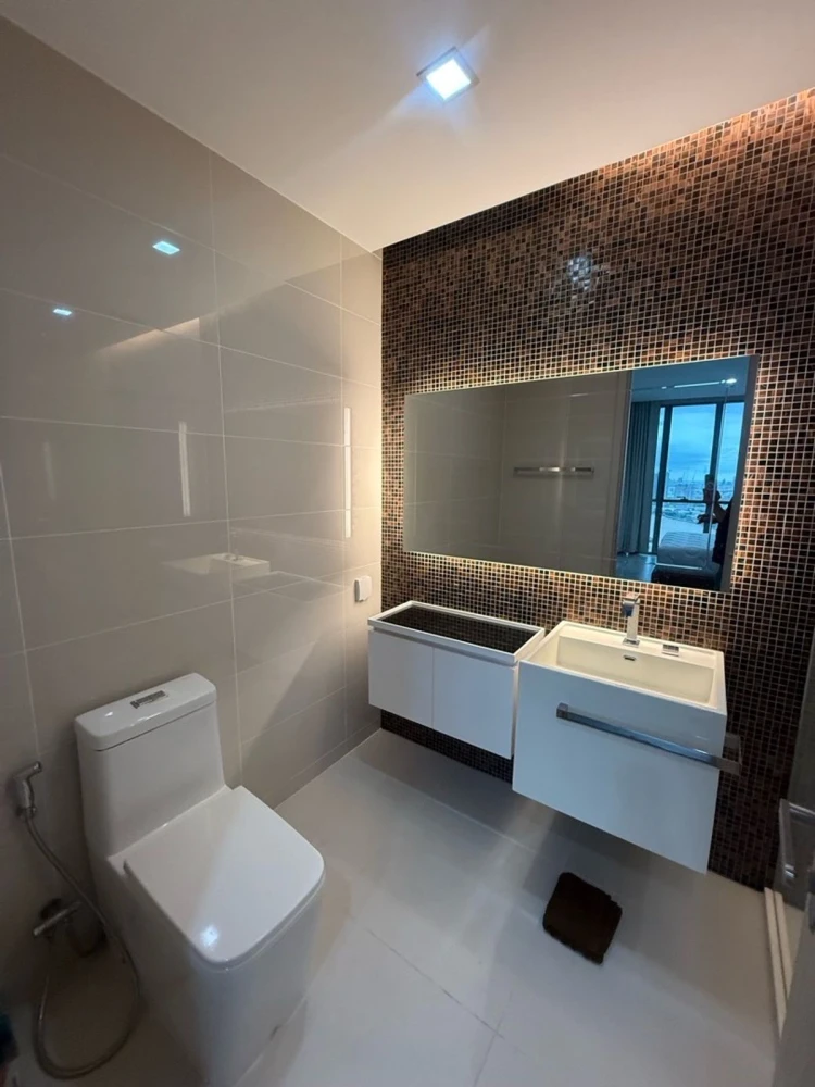 333 Riverside condo for rent, river view, fully furnished. Book now, don't miss out!