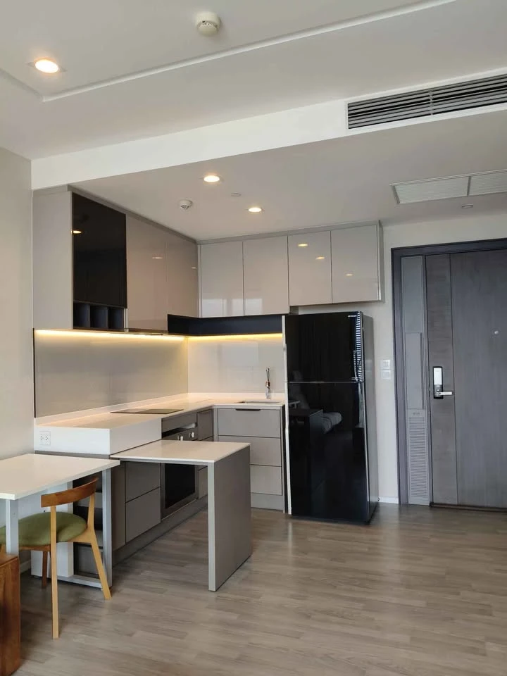 For rent 333 Riverside, high floor room, ready to move in, complete facilities, book now before you miss out++