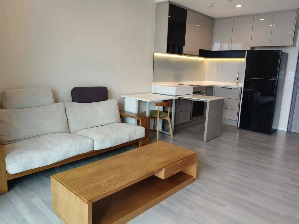 For rent 333 Riverside, high floor room, ready to move in, complete facilities, book now before you miss out++