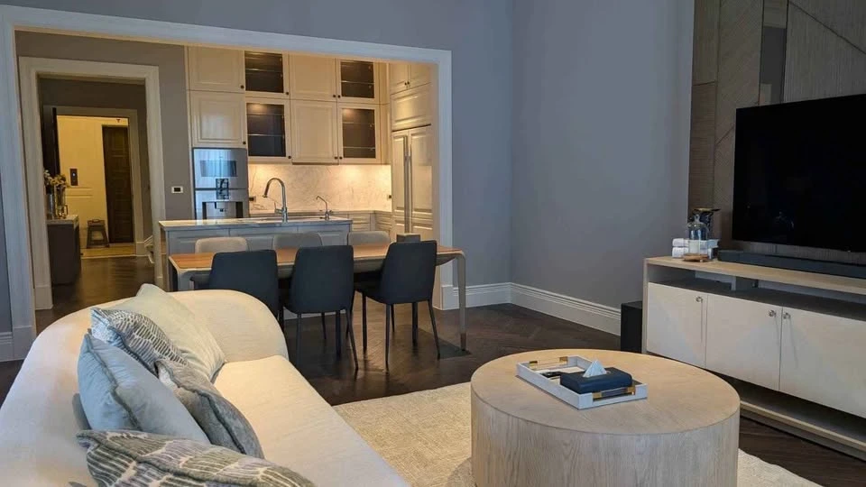 For rent: 98 Wireless, 3 bedrooms, spacious living area, fully furnished. Don't miss out!