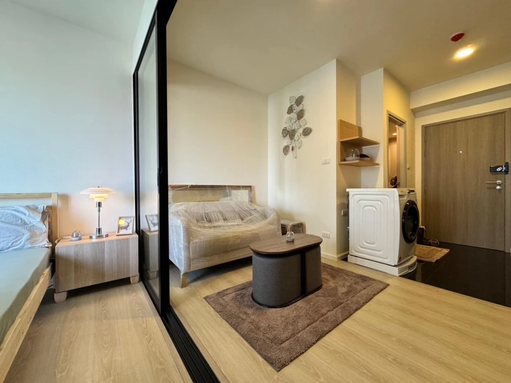 For rent: A Space Mega 2, 11th floor, fully furnished, with electrical appliances. Reserve now, urgently.