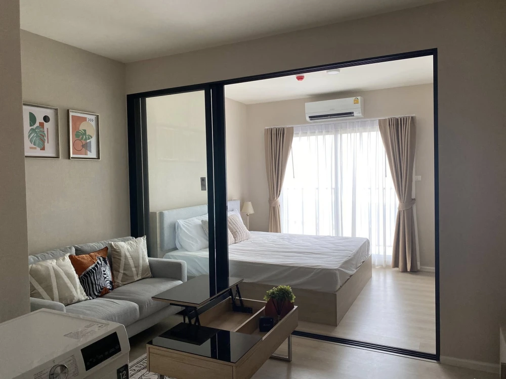 For rent: A Space Mega 2, 15th floor, fully furnished, nice to live in. If interested, hurry and reserve now. Don't miss out. Urgent!