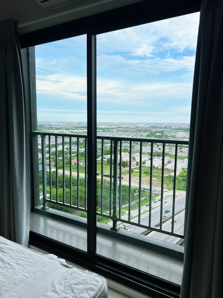 For rent: A Space Mega, 24th floor unit. Great location, fully furnished. Don't miss out!