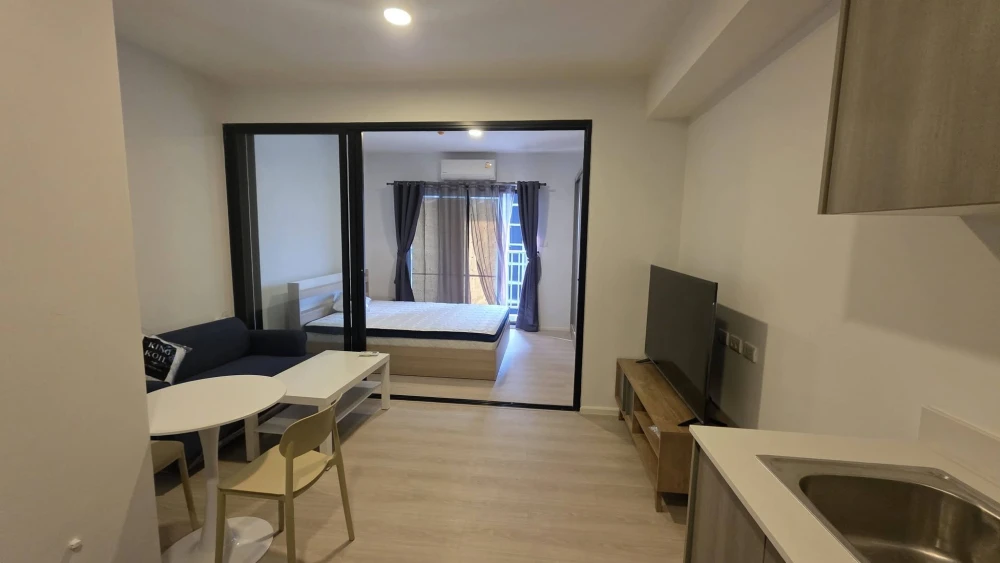 For rent: A Space Mega, high-floor unit, fully furnished, affordable price. Book now!