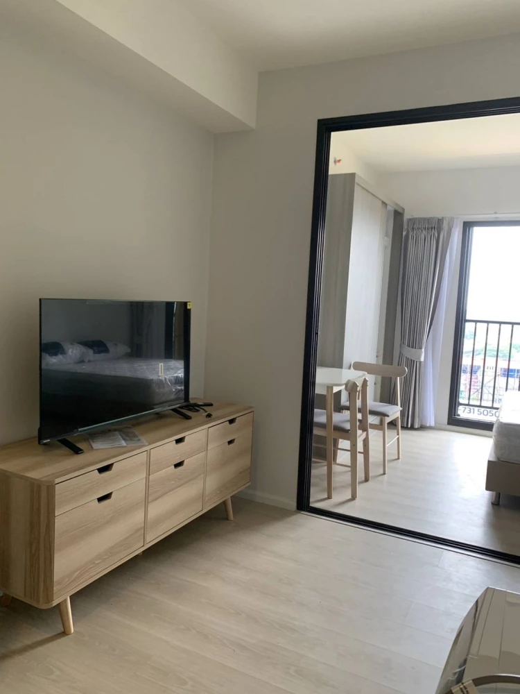 For rent: A space Mega, a nice room, comes with complete furniture and electrical appliances. Just bring your bags and move in.