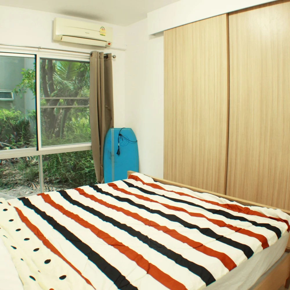 For rent: A Space Play Ratchada-Sutthisarn, 1st floor, garden view with big trees, balcony not facing anyone, private, book now.