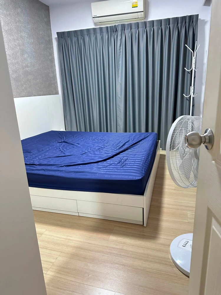For rent: A Space Sukhumvit 77. Spacious room at an amazing price. Garden view, cool room, large balcony. Don't miss out!