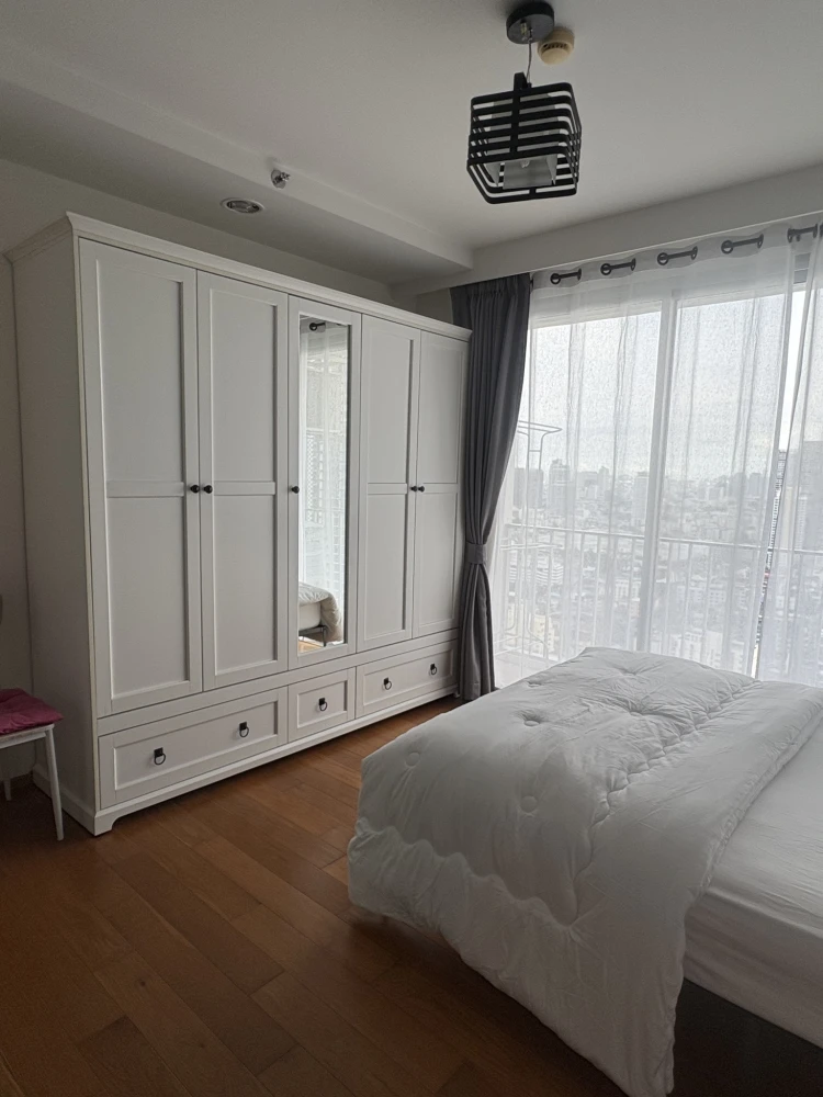 Abstract Phahonyothin Park for rent, very high floor, fully furnished, spacious area, very comfortable, hurry and reserve now.