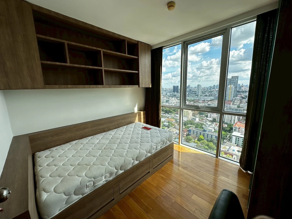 Abstracts Phahonyothin Park for rent, 2 bedrooms, plenty of usable space, good location, comes with complete facilities, reserve now.
