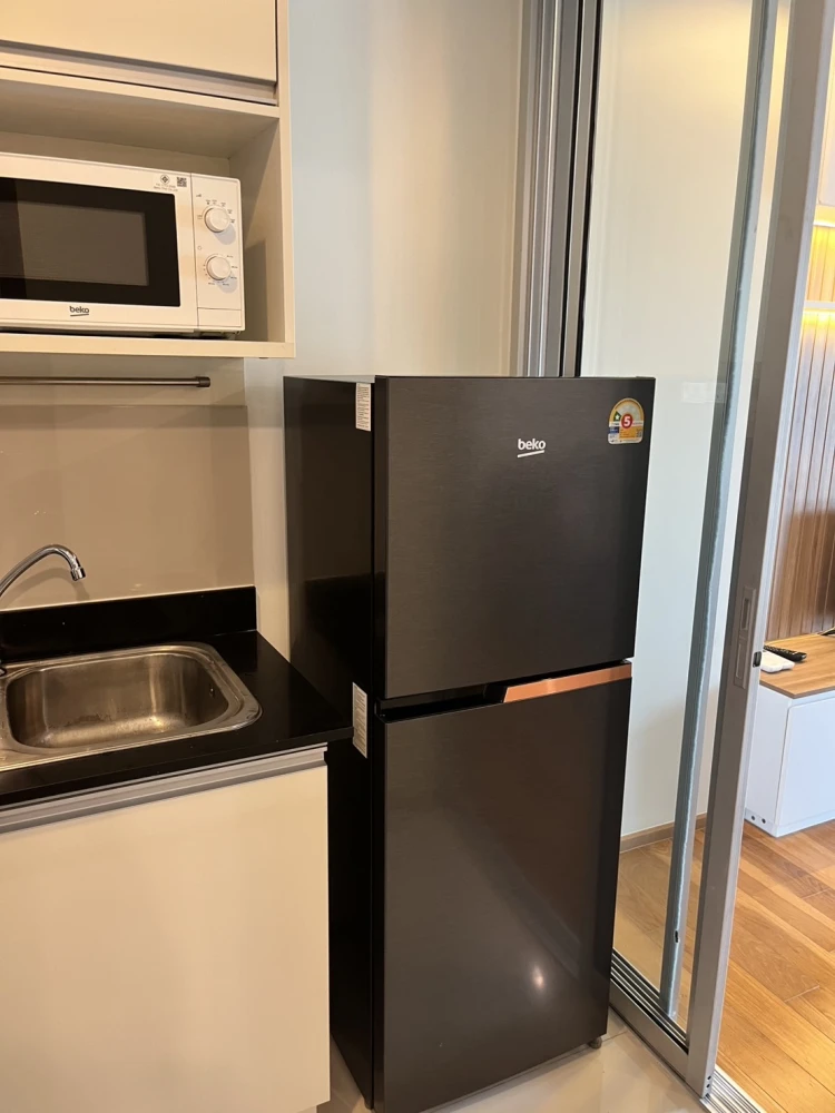 For rent: Abstracts Phahonyothin Park, furnished room, ready to move in, complete with furniture and electrical appliances. Come and reserve now.