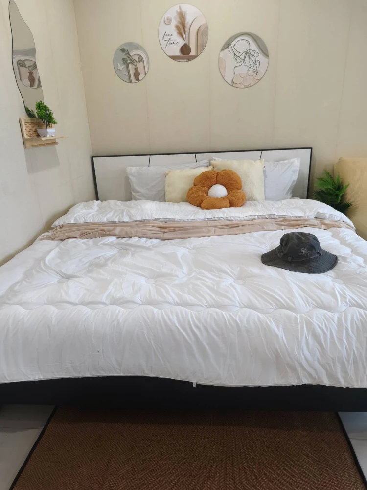 For rent: AD Hyatt Condominium, studio room, 12th floor. Sea/city view/view of the Sanctuary of Truth. Don't miss out!