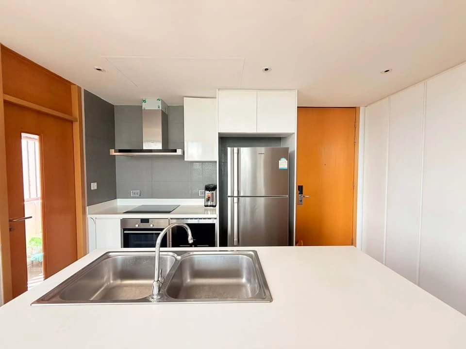 For rent: AEQUA Sukhumvit 49, beautiful room, 2 bedrooms, fully furnished. Interested? Hurry and book now before you miss out.