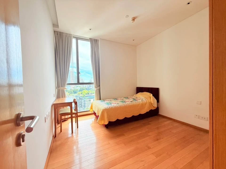 For rent: AEQUA Sukhumvit 49, beautiful room, 2 bedrooms, fully furnished. Interested? Hurry and book now before you miss out.