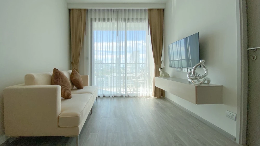 Aeras Condo for rent, corner unit offering privacy, spacious living area, and stunning sea views. You won't want to miss this!