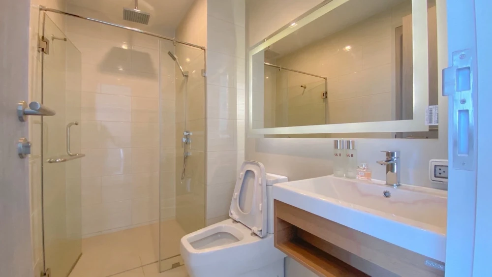 Aeras Condo for rent, corner unit offering privacy, spacious living area, and stunning sea views. You won't want to miss this!