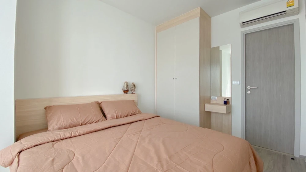 Aeras Condo for rent, corner unit offering privacy, spacious living area, and stunning sea views. You won't want to miss this!