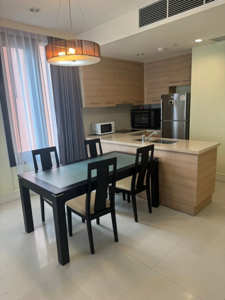 For rent: Aguston Sukhumvit 22, 22nd floor, fully furnished unit. Very livable. Book now! (Quickly!)