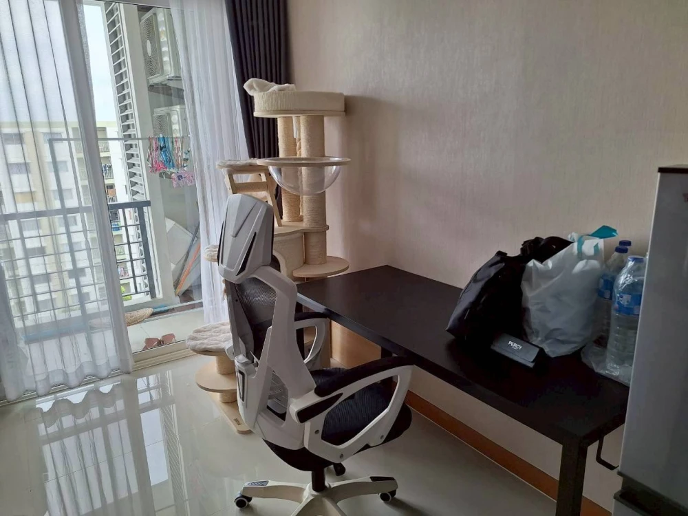 Airlink Residence for rent, spacious living space, fully furnished, first come first served.