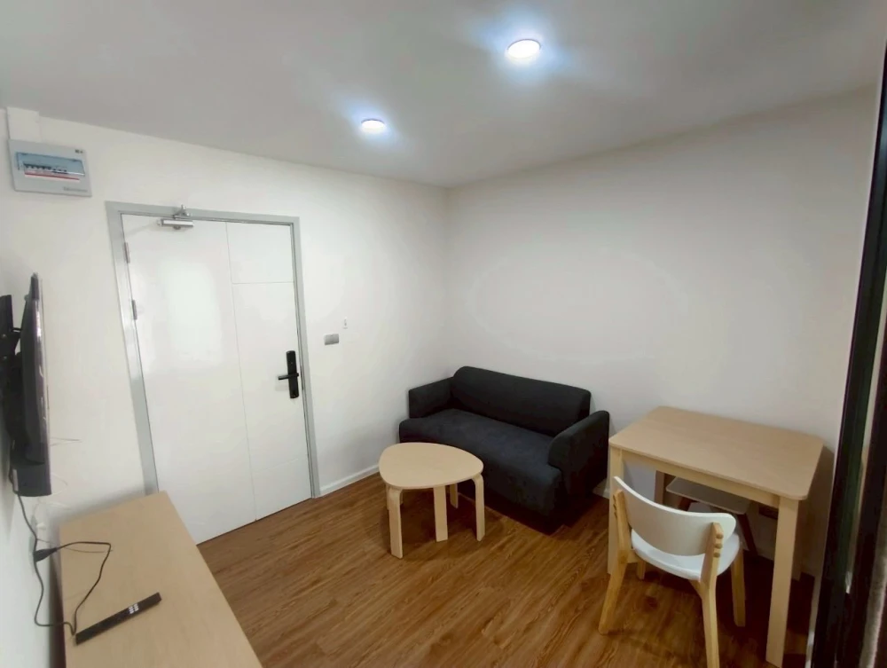 For rent: Alive Sukhumvit 76, 2nd floor, separate room, fully furnished, nice to live in, reserve now, hurry!