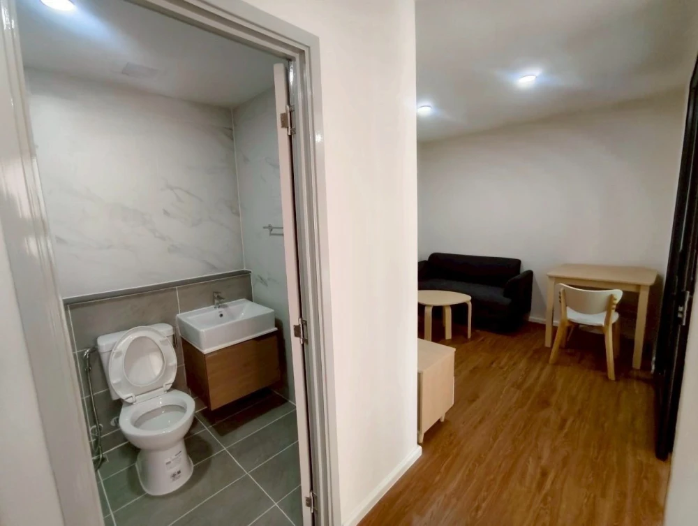 For rent: Alive Sukhumvit 76, 2nd floor, separate room, fully furnished, nice to live in, reserve now, hurry!