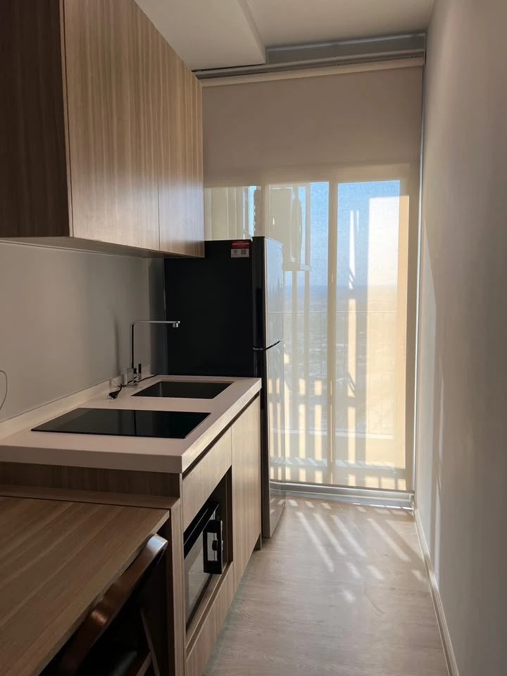 For rent: Altitude Unicorn Sathorn - Tha Phra, 1 bedroom, 1 bathroom, good location, beautiful view from high floor, fully furnished, reserve now!