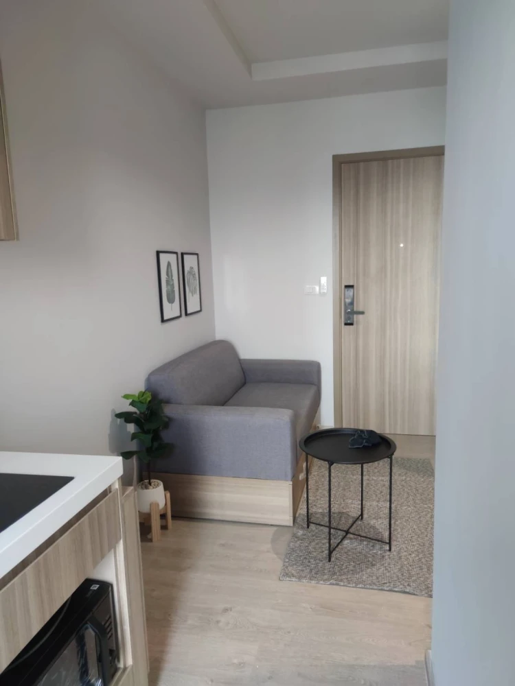 For rent: Altitude Unicorn Sathorn - Tha Phra, 1 bedroom, 1 bathroom, fully furnished, ready to move in.