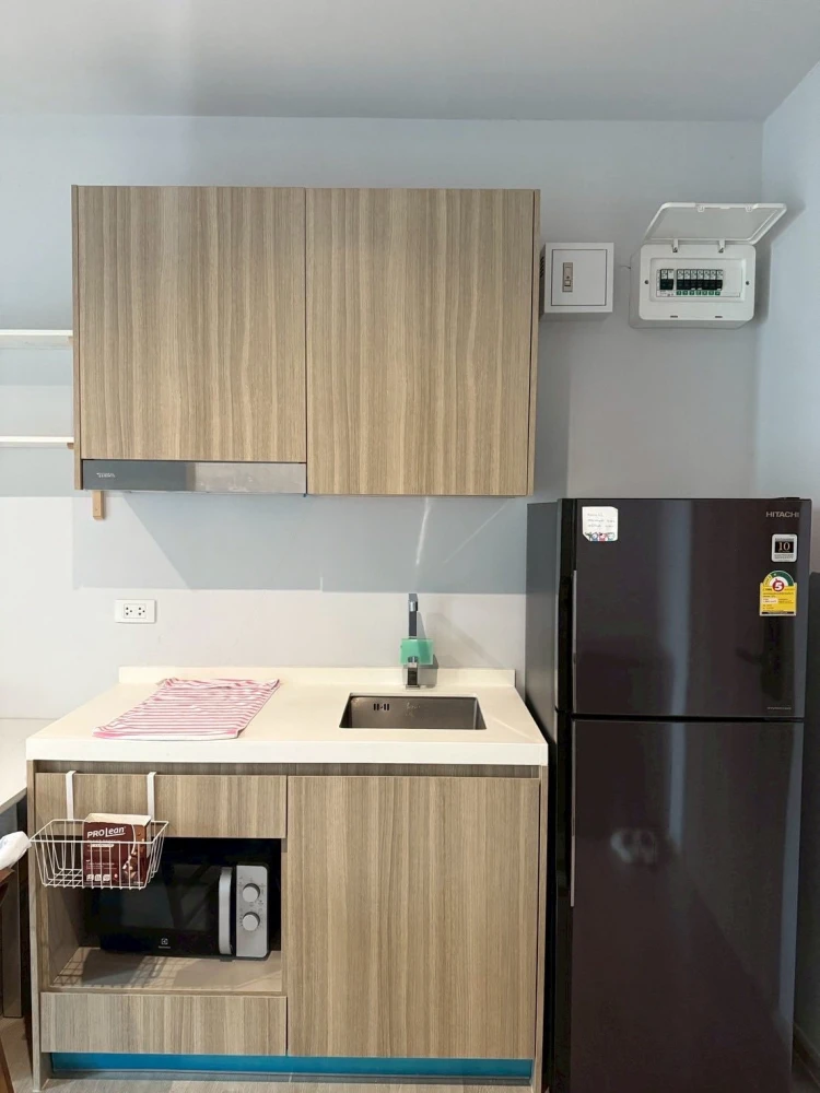 For rent: Altitude Unicorn Sathorn - Tha Phra, 1 bedroom, 1 bathroom, fully furnished, ready to move in.
