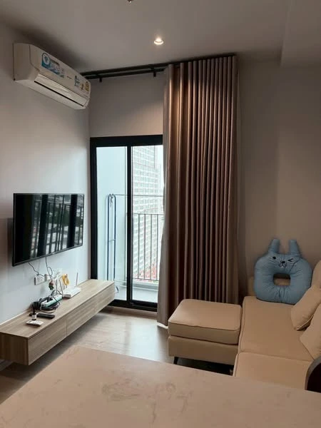 For rent: Altitude Unicorn Sathorn - Tha Phra, 1 bedroom, 1 bathroom, fully furnished, ready to move in.